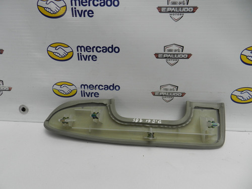 Moldura Apoio Puxador Porta Dianteira Direita Corolla 99/02