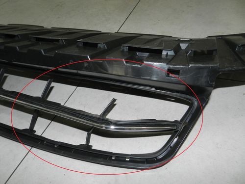 Grade Dianteira Inferior Honda Civic 09/11 Com Detalhe