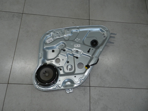 Estrutura Janela Máquina Traseira Direita Santa Fé 08/12