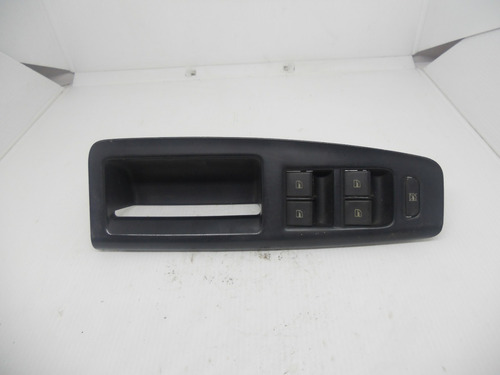 Comando Botão Vidro Dianteira Esquerda Vw Polo 2002 A 2011