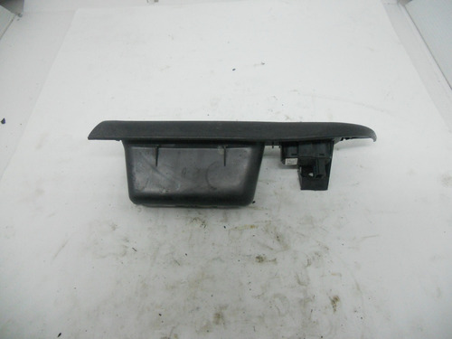 Moldura Botão Vidro Traseira Esquerda Gm Astra 1999 A 2005
