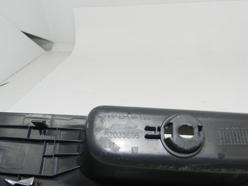 Comando Moldura Vidro Traseiro Esquerdo Gm S10 2013 A 2017
