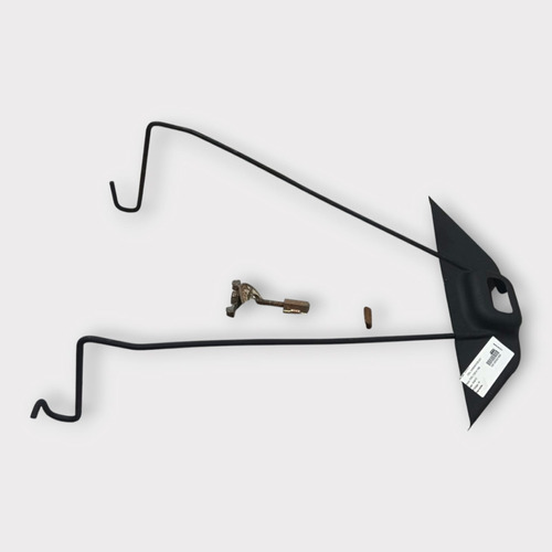 Suporte Estepe E Parafuso Ford Fiesta 96 A 1999