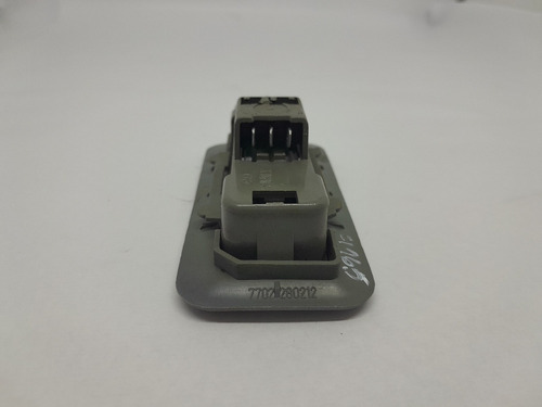 Luz Teto Cortesia Renault Scenic 1999 2000 A 2006 7702280212