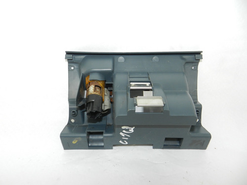 Acabamento Cinzeiro Painel Renault Kangoo 01/14 8200057942