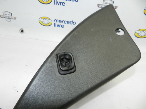 Moldura Interna Esquerda Retrovisor Omega S10 92/98 Detalhe