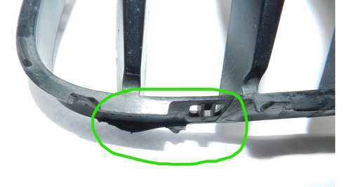 Gradezinha Lado Direito Bmw 320 2012 A 2018 Com Detalhe