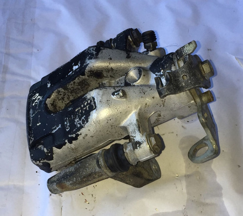 Pinça Freio Traseiro Esquerdo Peugeot 308 2012 A 2015 7601