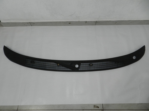 Grade Churrasqueira Para-brisa Escort 93 A 96 C Detalhe