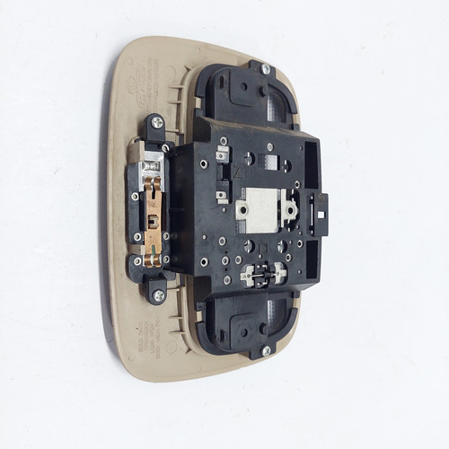Luz De Teto Cortesia Kia Sorento Ano 2010 A 2013