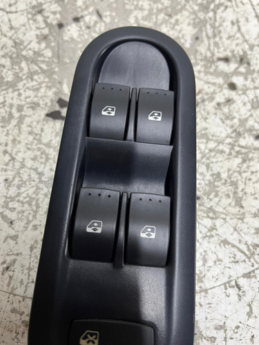 Comando Vidro Motorista Renault Duster Sandero 809607097r