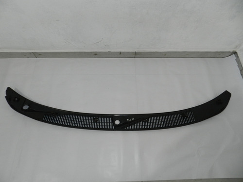Grade Churrasqueira Para-brisa Escort 93 A 96 C Detalhe