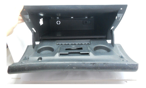 Porta-luvas Preto Gm Vectra 96/05 Detalhe 90503555