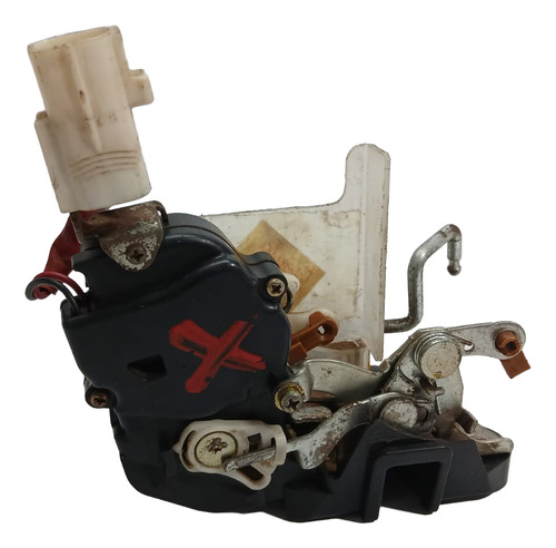 Fechadura Da Porta Traseira Direita Toyota Corolla 1992 A 97