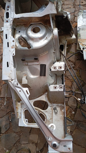 Longarina Caixa Roda Direita Peugeot 307 Hatch   25637
