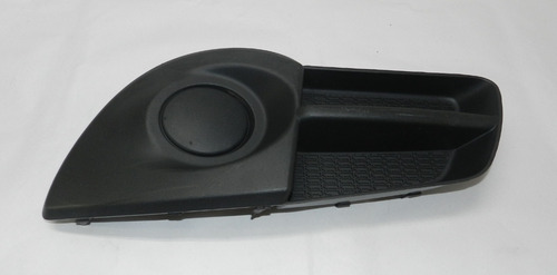 Moldura Grade Farol Milha Lado Esquerdo Gm Montana 16/22