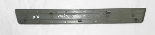 Soleira Porta Dianteira Direita Hyundai Tucson 06/16 
