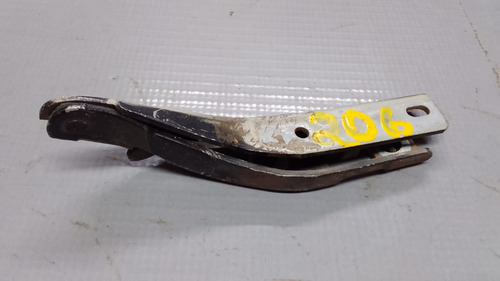 Braço Esquerdo Capo Peugeot 206/207. 23614