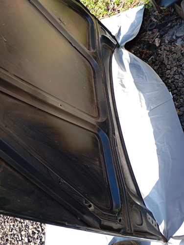 Fechadura Capô Peugeot 405 87 88 94 95 96 97 Detalhe