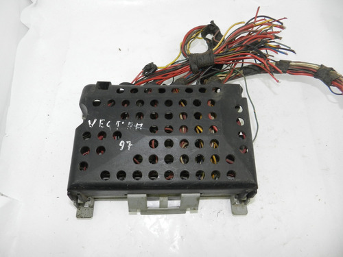 Caixa De Fusíveis Gm Vectra 2.0 1997 A 2005 93250528