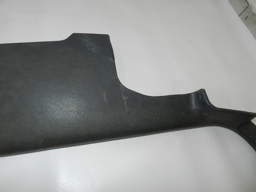 Acabamento Coluna Traseira Direita Gm S10 00/11 C Detalhe