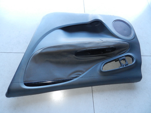 Forro Porta Dianteira Direita Fiat Punto Essence 2013