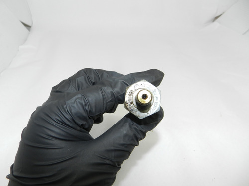 Sensor Pressão Óleo Vw Golf Jetta A3 A4 A6 Q3 Q7 06a919081a