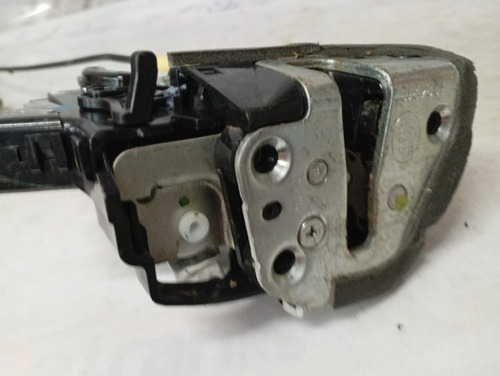 Fechadura Manual T D Hilux  2005/15   26103