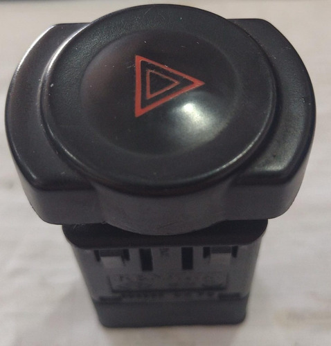 Botão Do Pisca Alerta Do Renault Sandero 2008/2012 602232