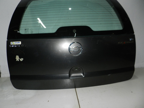 Tampa Traseira Porta-malas Vidro Meriva Joy 03/12 Detalhe