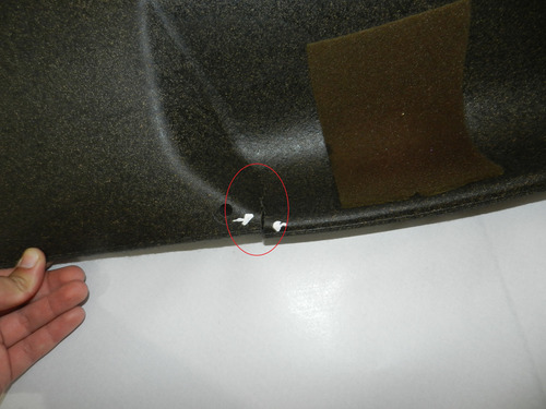 Forro Tampa Traseira Porta Malas Gm Corsa Super 2000 Detalhe