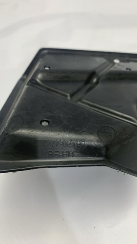 Protetor Gargalo Para-barro Esquerdo Corolla 15/19 Detalhe