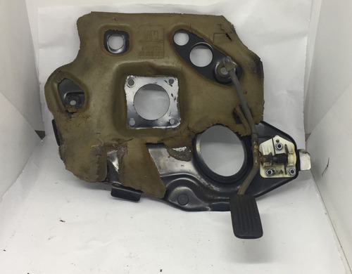  Suporte Pedais Hidrovacuo Gm Corsa 1995 A 2006 90387124