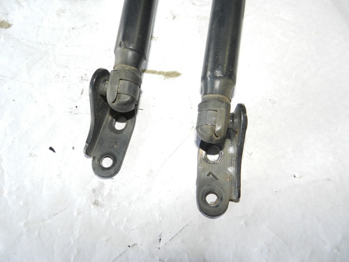 Par Amortecedor Tampa Traseira Hyundai Tucson 2005 A 2016