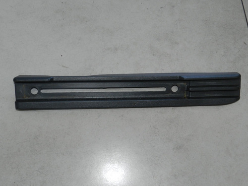 Moldura Banco Dianteiro Esquerdo Vw Parati G3 4 Portas