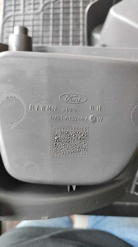 Par Acabamento Banco Traseiro Inferior Ford Focus 2012 (al) 