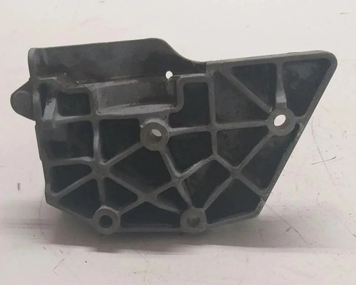 Suporte Compressor Bomba Direção Gm Corsa Meriva 93302626