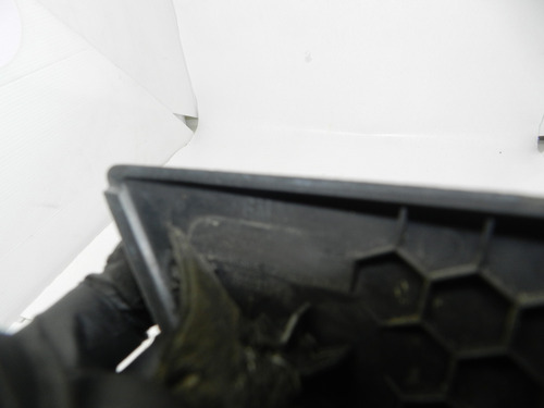 Acabamento Externo Porta Traseira Esquerda Gm Cobalt 13/19
