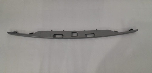 Acabamento Friso Tampa Tras Sem Luz Land Rover Evoque 10/18