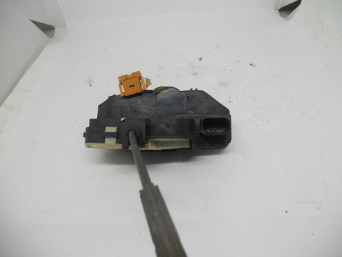 Fechadura Porta Dianteira Direita Gm Montana Agile 13579524