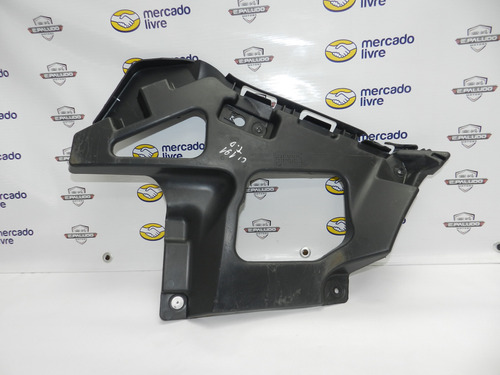 Guia Para-choque Traseiro Direito Megane Gt 07/13 Detalhe