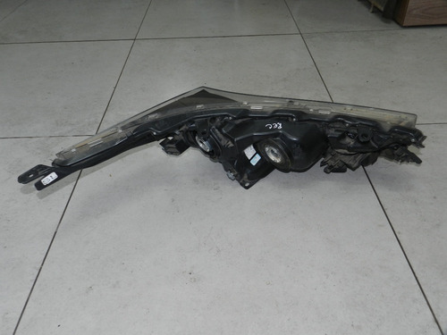 Farol Esquerdo Toyota Corolla 2014 2015 2016 2017 Com Avaria