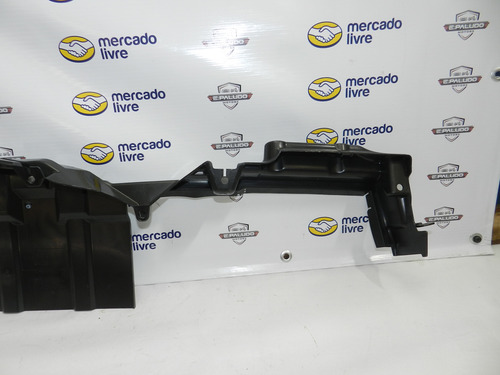 Acabamento Defletor Superior Radiador Gm Cruze Sedan 16/21