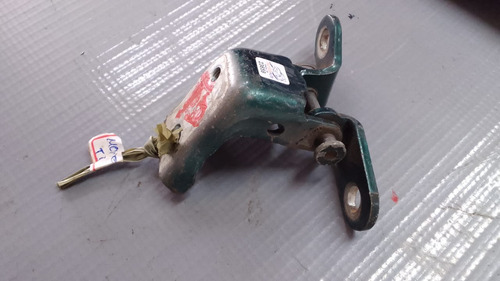 Dobradiça Porta Traseira Ford Mondeo 1994 / Direito. 23659