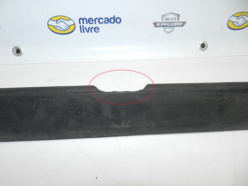 Acabamento Moldura Tampa Traseira Vw Parati Saveiro Detalhe