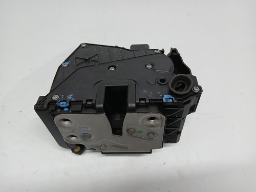 Fechadura Porta Dianteira Esquerda Spin Onix 2011 A 2019