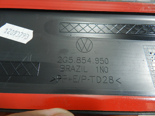 Friso Porta Traseira Direita Vw Nivus Tsi 20/23 2g5854950