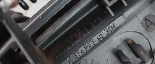 Maçaneta Externa Dianteira Direita Clio Megane Logan 99/12