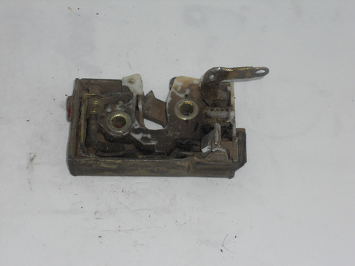 Fechadura Porta Traseira Esquerda Vw Santana 3278390152