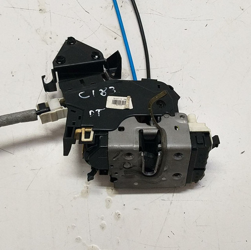 Fechadura Traseira Direita Mercedes C200 2010 A2047301435